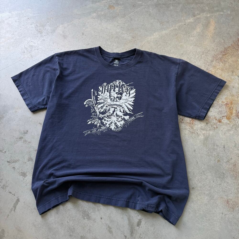 Vintage Y2K Hurley Surf Streetwear Grunge Gothic Logo Graphic T-shirt Size XL